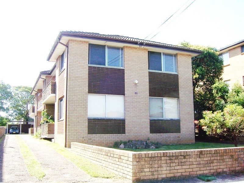 2/86 NORTHUMBERLAND ROAD, Auburn NSW 2144
