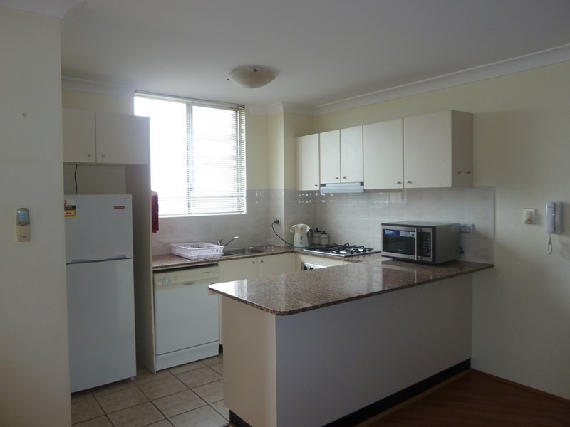 48/2  MACQUARIE RD, Auburn NSW 2144