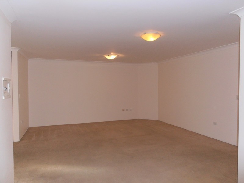 4 /180-184 CHAPEL ROAD, Bankstown NSW 2200