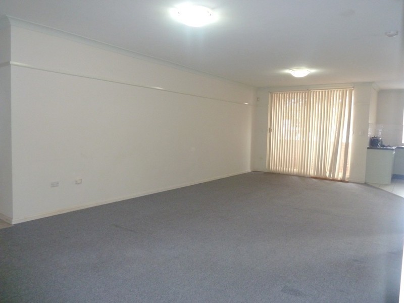 1/21-23 AMY ST, Regents Park NSW 2143