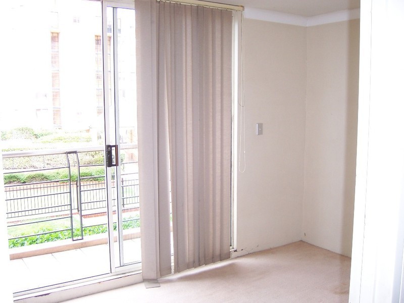 9/2 MACQUARIE RD, Auburn NSW 2144