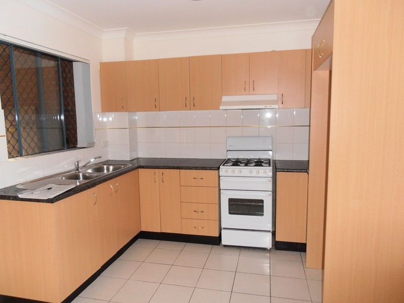 4/180-184 Chapel Rd (South), Bankstown NSW 2200