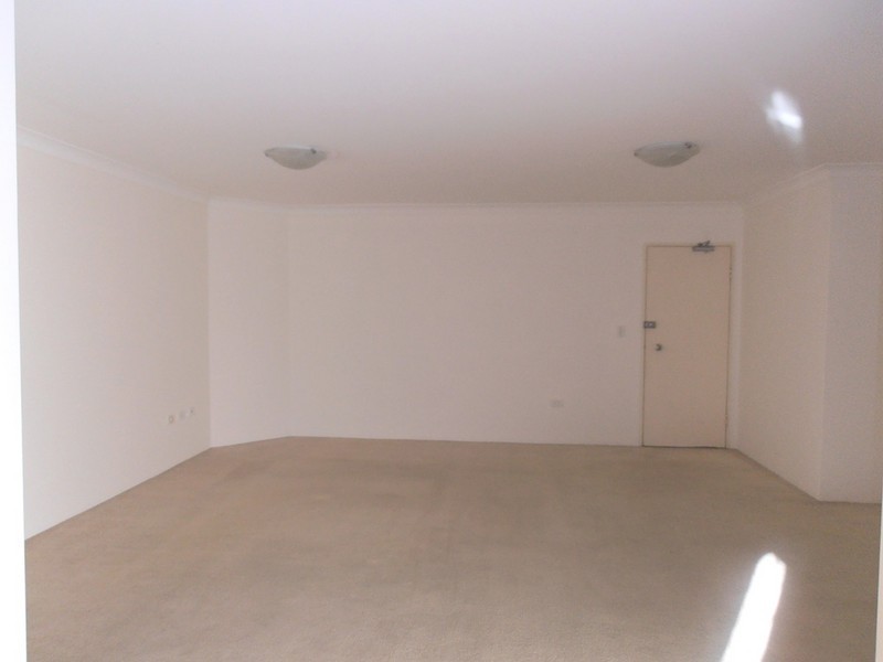 4/180-184 Chapel Rd (South), Bankstown NSW 2200