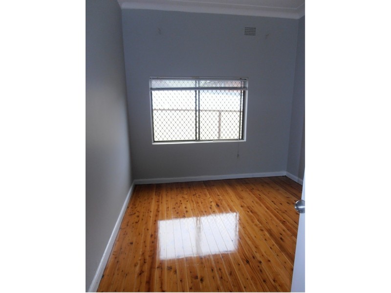 2 CHESTNUT ROAD, Auburn NSW 2144