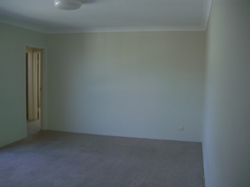 11/14-16  KERR PARADE, Auburn NSW 2144