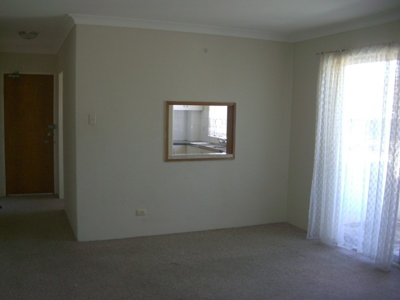 11/14-16  KERR PARADE, Auburn NSW 2144
