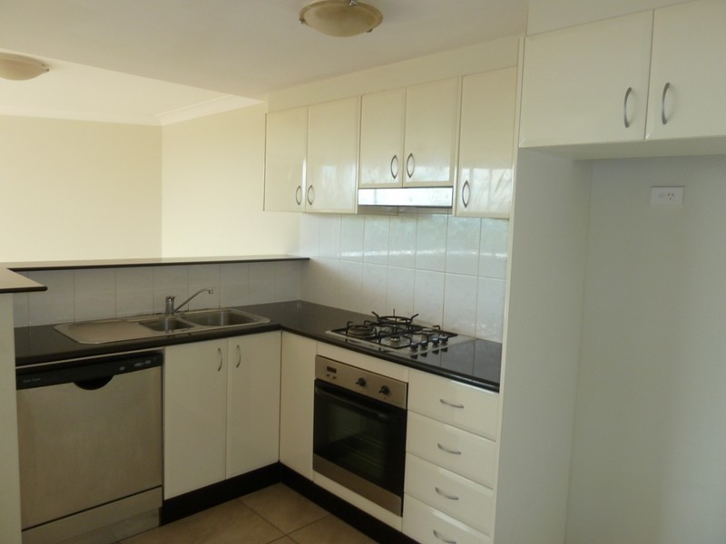 9/32 HASSALL STREET, Parramatta NSW 2150