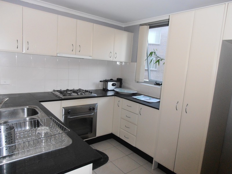 . ** UNDER APPLICATION ** 29/2-10 SUSAN STREET, Auburn NSW 2144