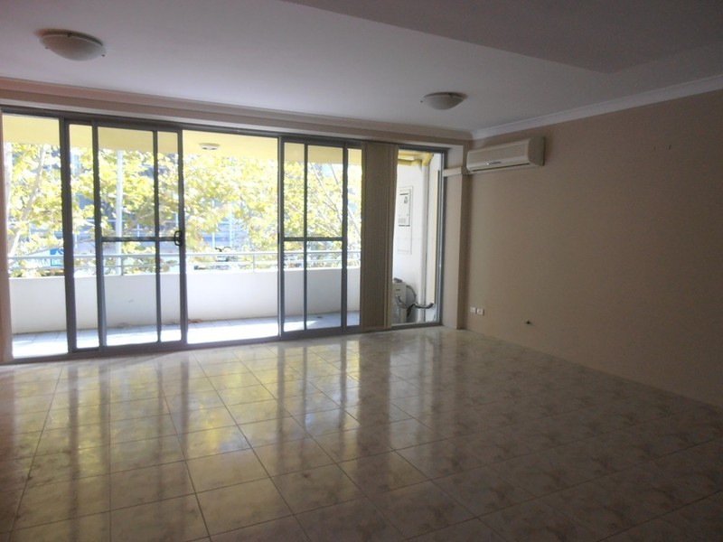 . ** UNDER APPLICATION ** 29/2-10 SUSAN STREET, Auburn NSW 2144