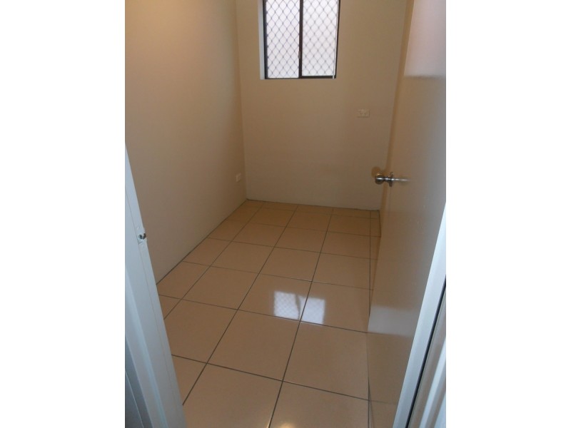 *LEASED* 2/71 MACQUARIE RD, Auburn NSW 2144