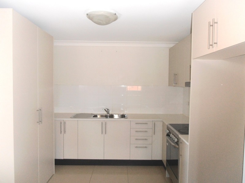 7/21  FOURTH AVENUE, Campsie NSW 2194