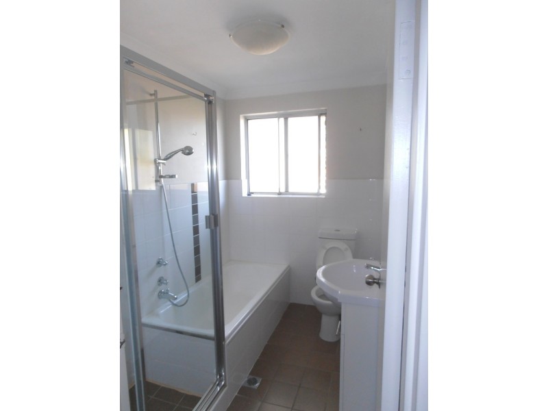 7/21  FOURTH AVENUE, Campsie NSW 2194