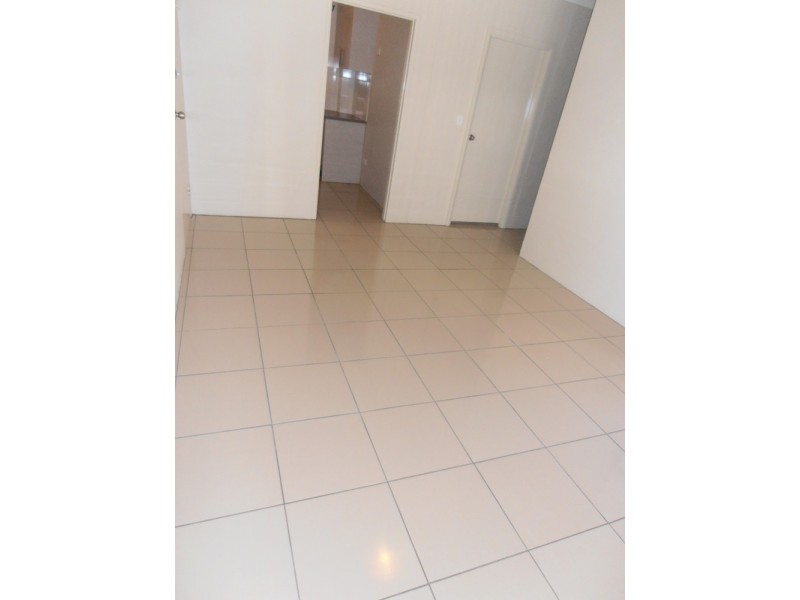 2/71  MACQUARIE ROAD, Auburn NSW 2144