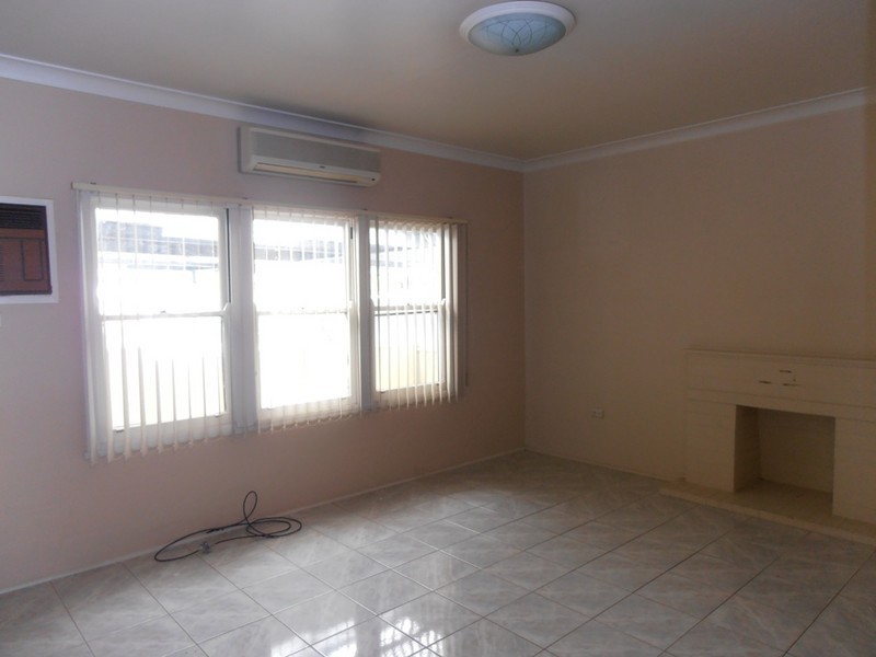 21 LEWIS STREET, Regents Park NSW 2143