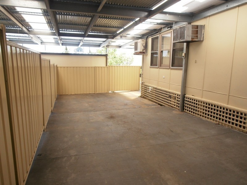 21 LEWIS STREET, Regents Park NSW 2143