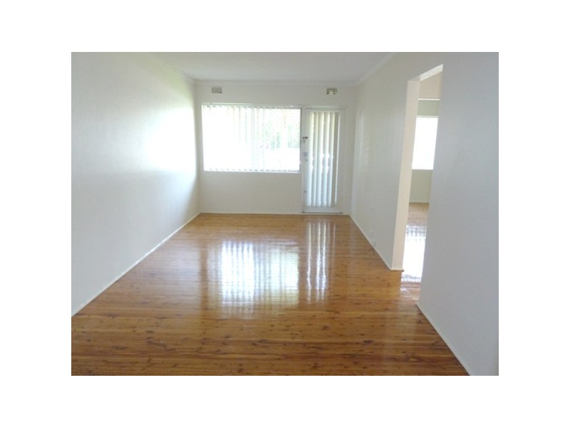 2/21 FOURTH AVENUE, Campsie NSW 2194