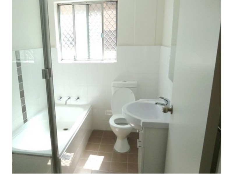 3/21 FOURTH AVENUE, Campsie NSW 2194