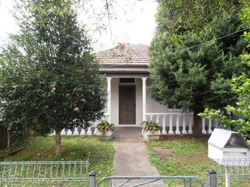 5 HALL STREET, Auburn NSW 2144