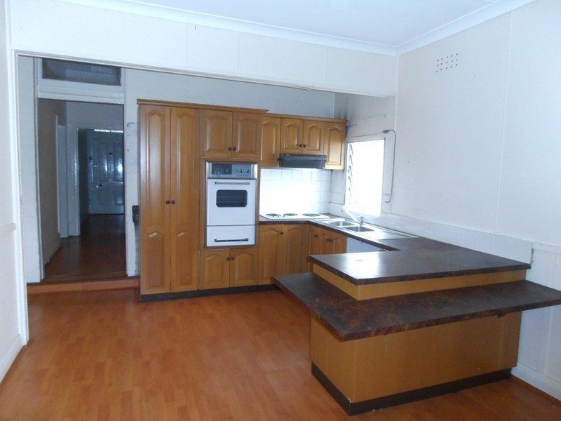 5 HALL STREET, Auburn NSW 2144