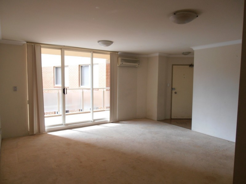 142/2 MACQUARIE RD, Auburn NSW 2144