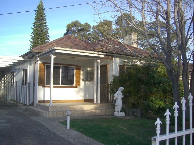 272 CUMBERLAND ROAD,, Auburn NSW 2144