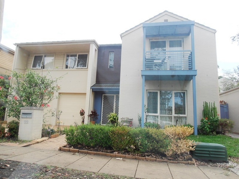 32  NEWINTON BOULEVARD, Newington NSW 2127