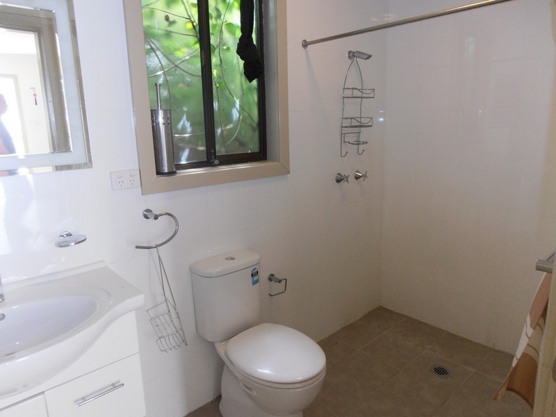 21 LEWIS STREET, Regents Park NSW 2143