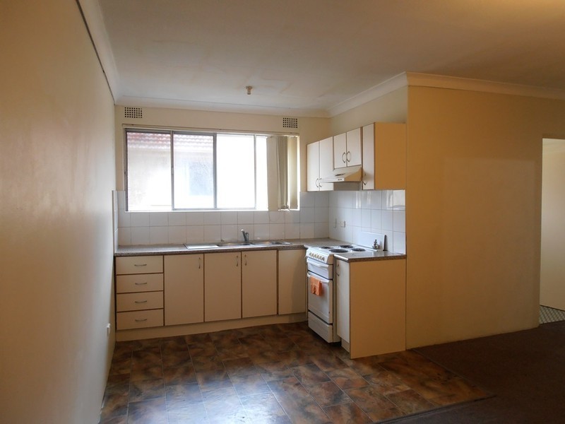 8/120 HARROW ROAD,, Auburn NSW 2144