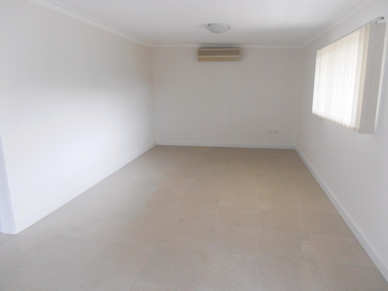 186 JOSPEH STREET, Regents Park NSW 2143