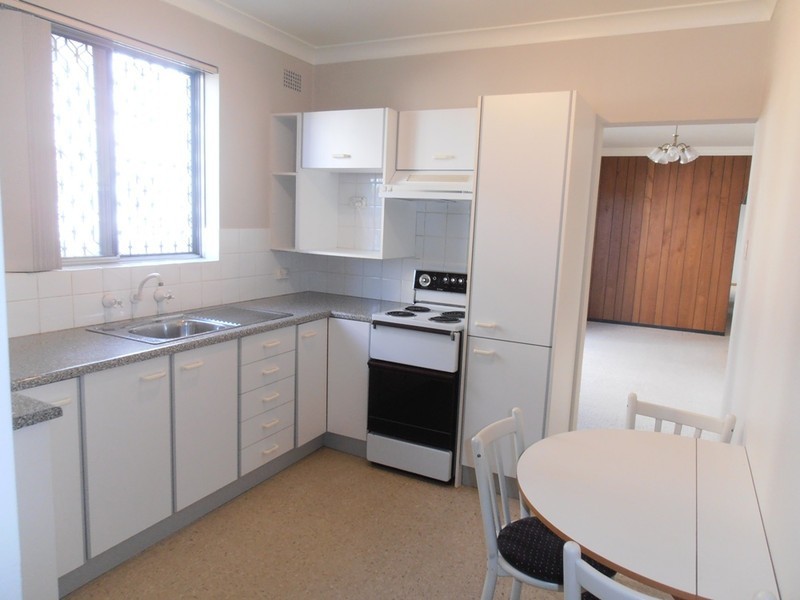 2/10-12 KERR PARADE, Auburn NSW 2144