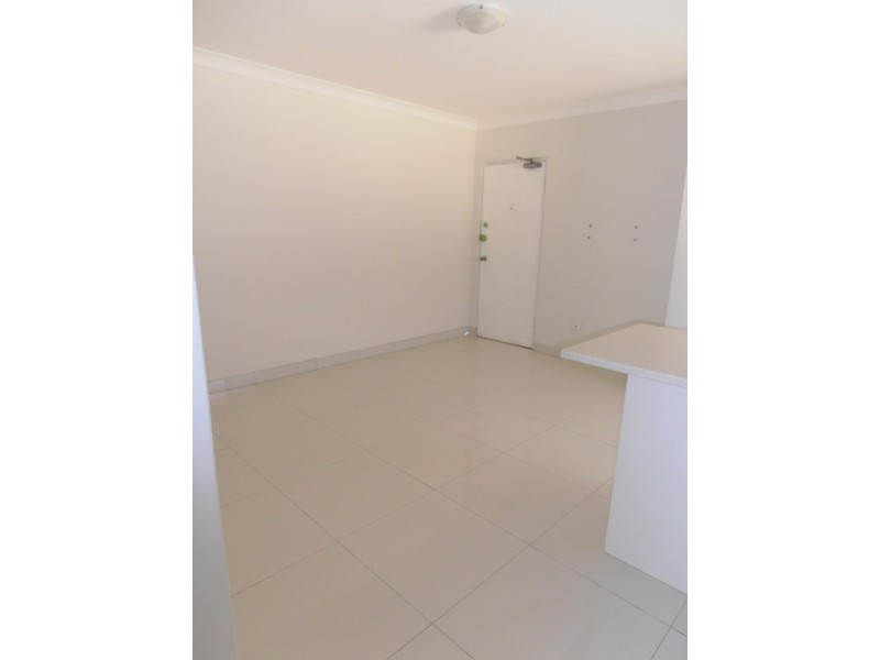 8/120 HARROW ROAD, Auburn NSW 2144