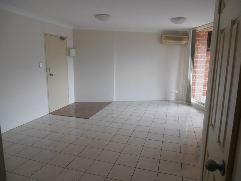 141/2 MACQUARIE RD, Auburn NSW 2144