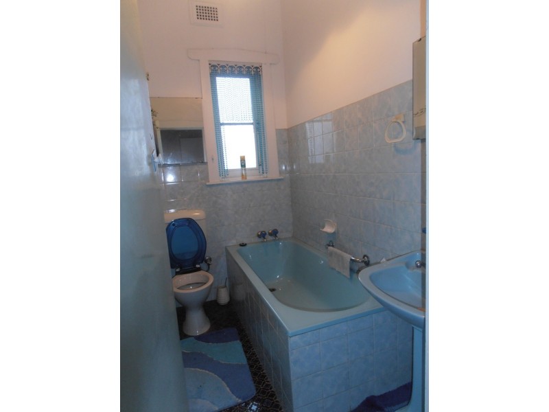 15 STATION ROAD, Auburn NSW 2144