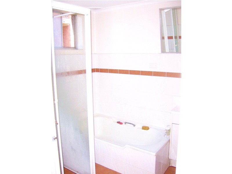 2/61 Virginia Street, Harris Park NSW 2150