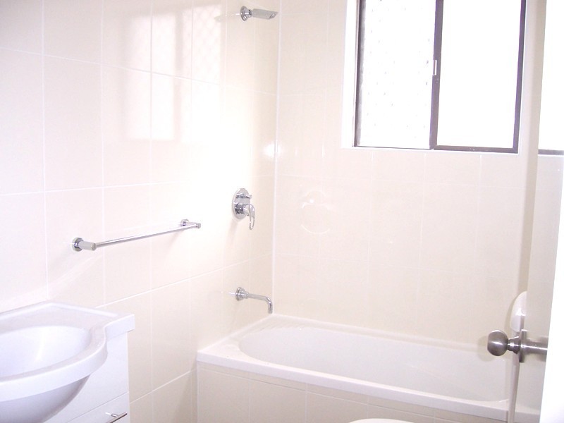 1/71 Macquarie Rd, Auburn NSW 2144