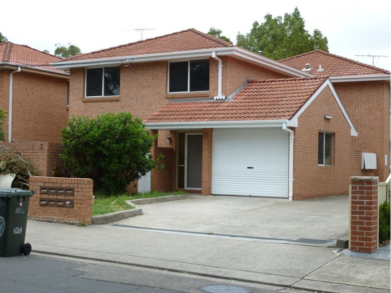 1/3 DOODSON AVENUE, Lidcombe NSW 2141