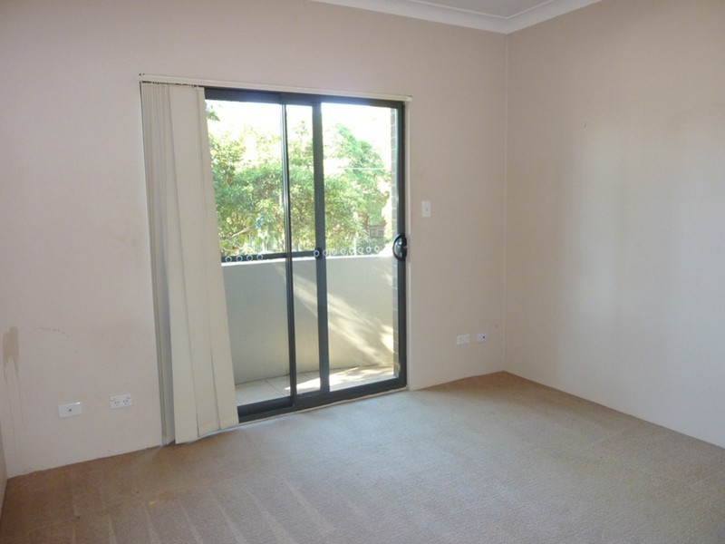22/9-17  EASTBOURNE ROAD, Homebush West NSW 2140
