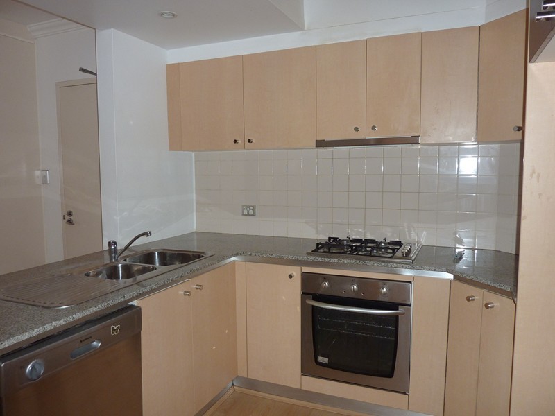 9 176 SOUTH PARADE, Auburn NSW 2144