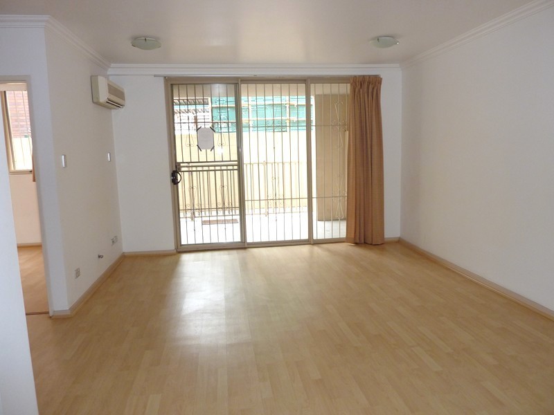 9 176 SOUTH PARADE, Auburn NSW 2144