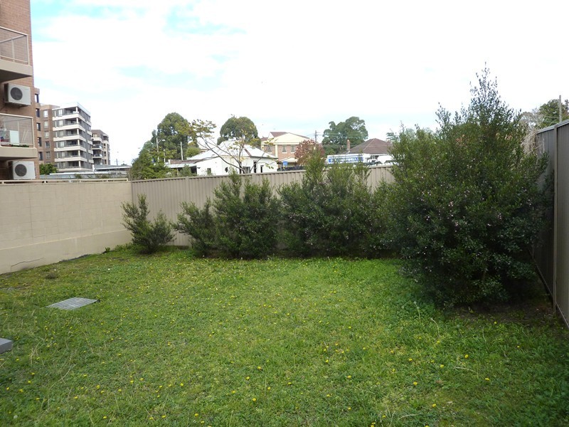 9 176 SOUTH PARADE, Auburn NSW 2144