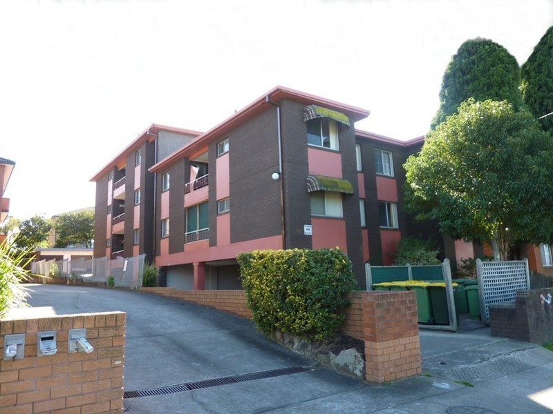 9/61 VIRGINIA STREET, Harris Park NSW 2150