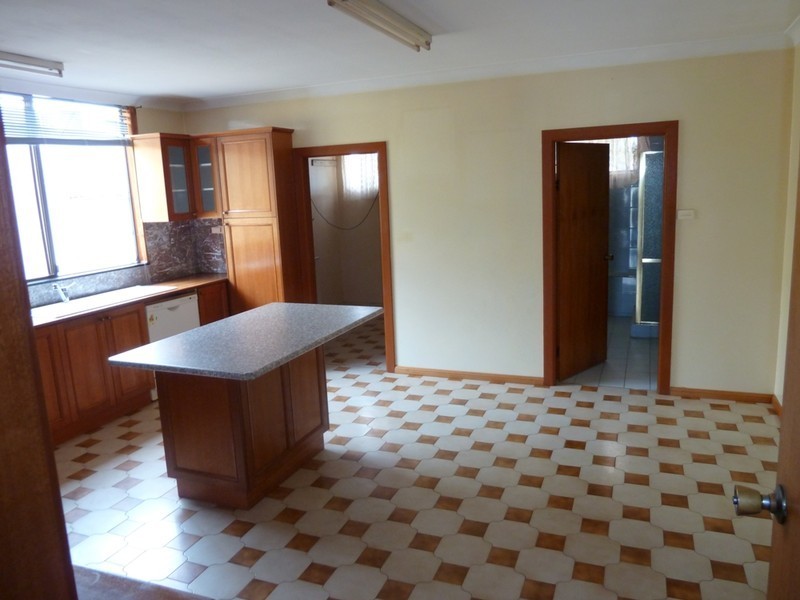 112 HARROW ROAD, Auburn NSW 2144