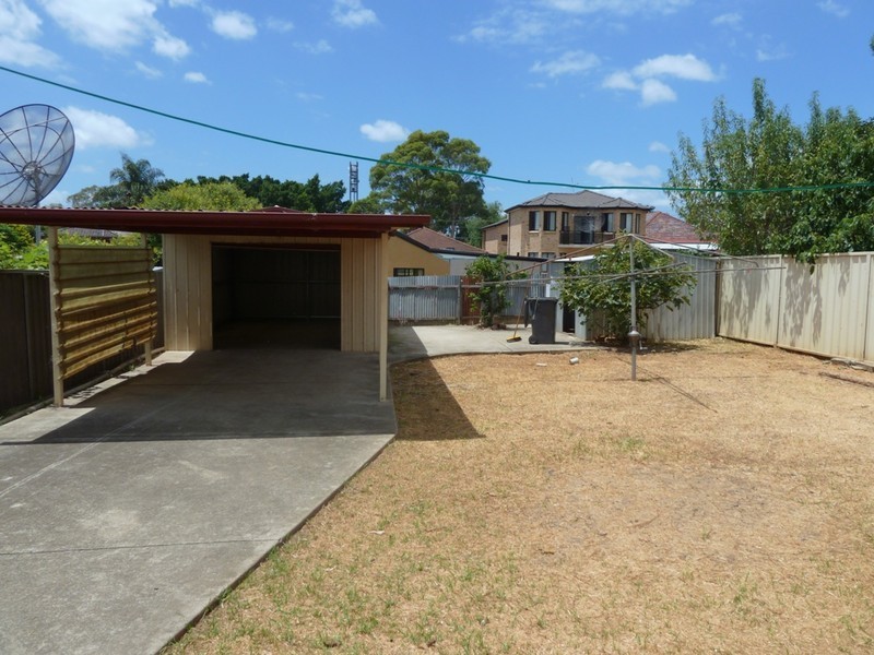 112 HARROW ROAD, Auburn NSW 2144