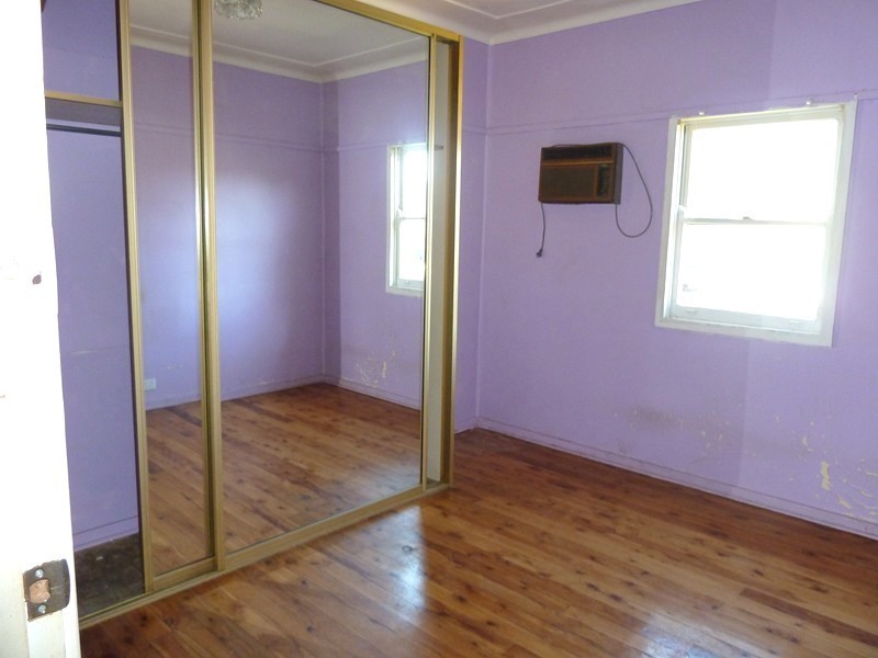 1 GORDON AVE, Granville NSW 2142