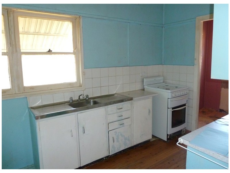 1 GORDON AVE, Granville NSW 2142