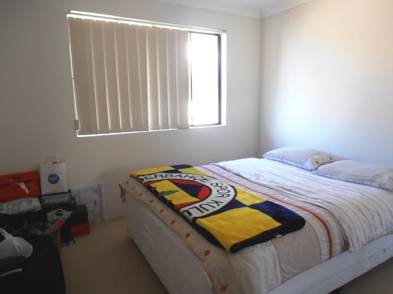 8/14-16 Macquarie Road, Auburn NSW 2144