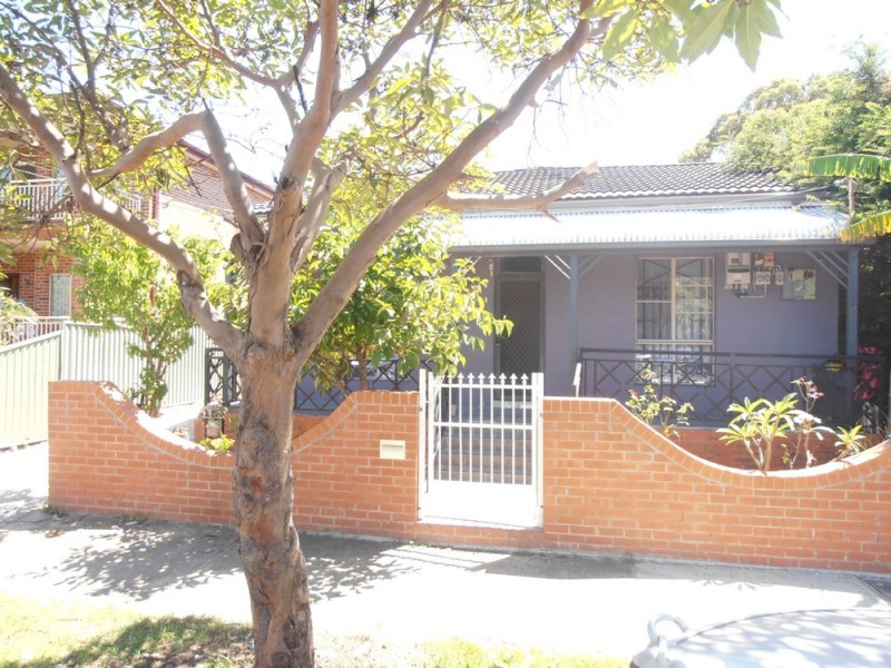 39 Chestnut Road, Auburn NSW 2144