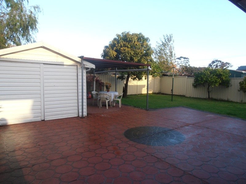 27 Hampstead Road, Auburn NSW 2144