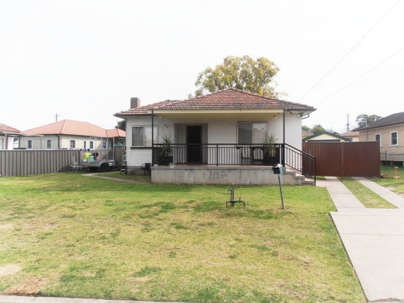 22 Laverack Crescent, Granville NSW 2142