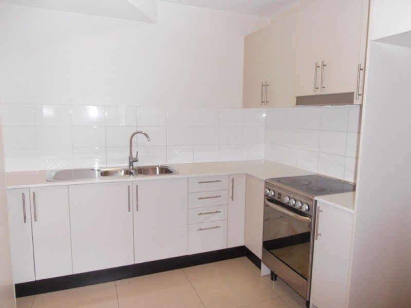 3/21 FOURTH AVENUE, Campsie NSW 2194